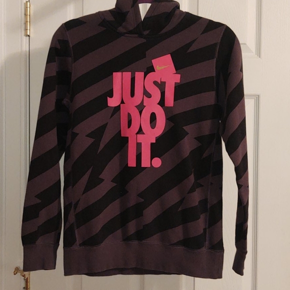Nike Other - *SALE* EUC Girls Nike Hoodie Size XL